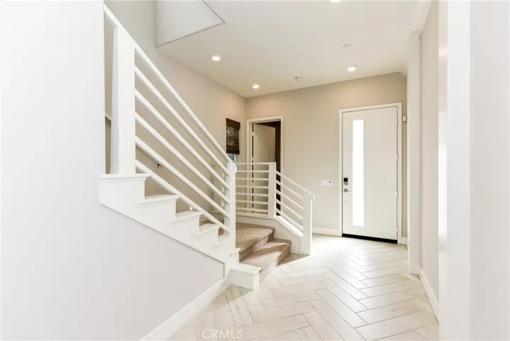 100 Swift, Irvine, California 92618