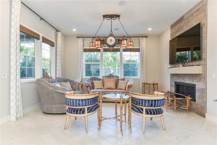 100 Swift, Irvine, California 92618