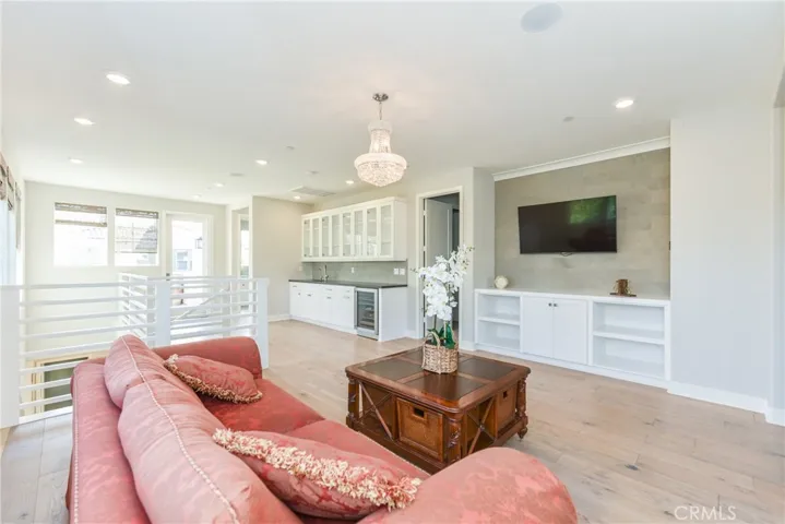 100 Swift, Irvine, California 92618