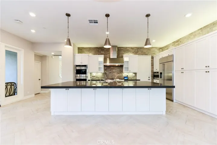 100 Swift, Irvine, California 92618