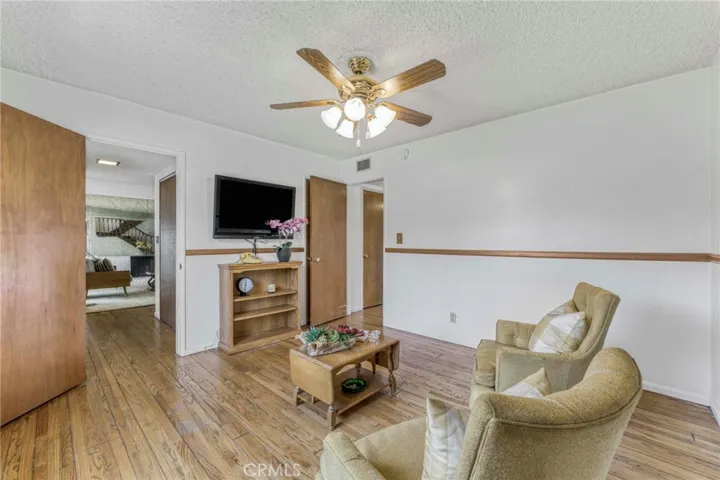 19849 Labrador Street, Chatsworth, California 91311