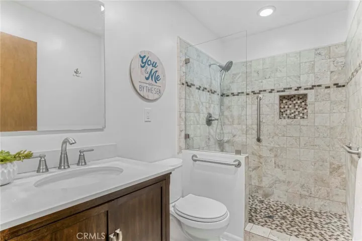 19849 Labrador Street, Chatsworth, California 91311