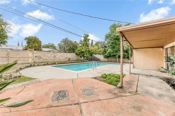 19849 Labrador Street, Chatsworth, California 91311