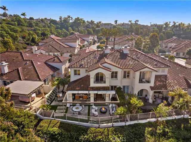 This End Unit has an expansive outdoor patio with so many upgrades.