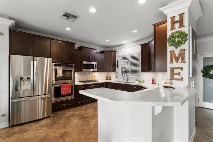 16259 Starfire Lane, Fontana, California 92336