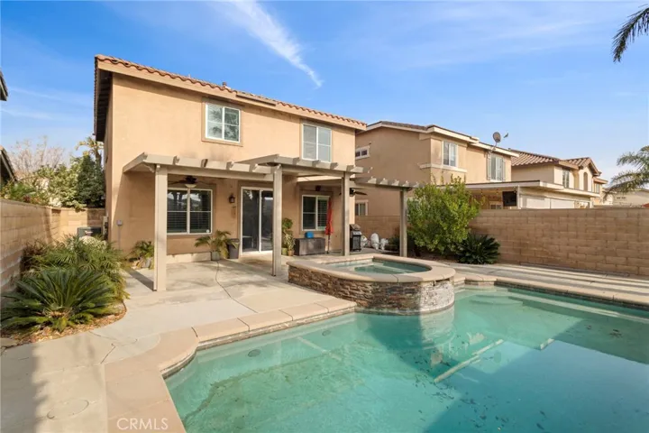 16259 Starfire Lane, Fontana, California 92336