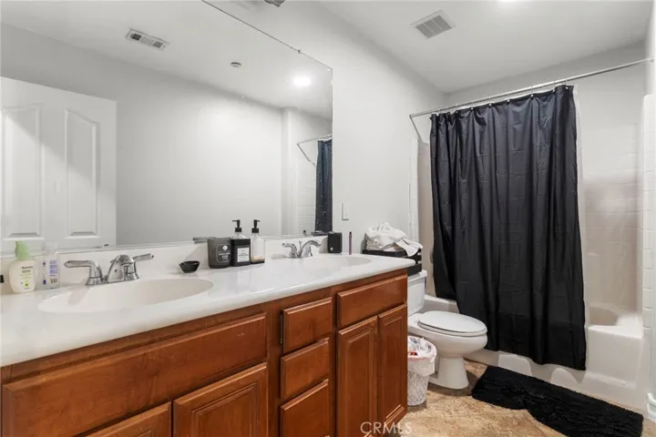 16259 Starfire Lane, Fontana, California 92336
