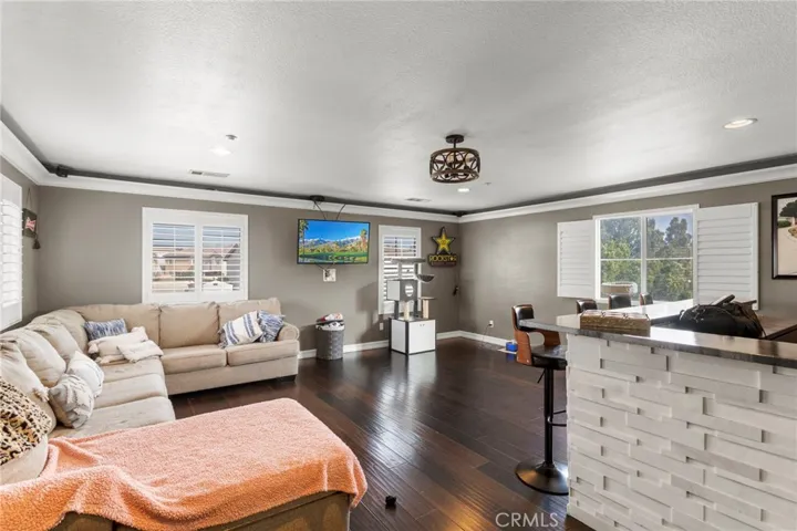 16259 Starfire Lane, Fontana, California 92336
