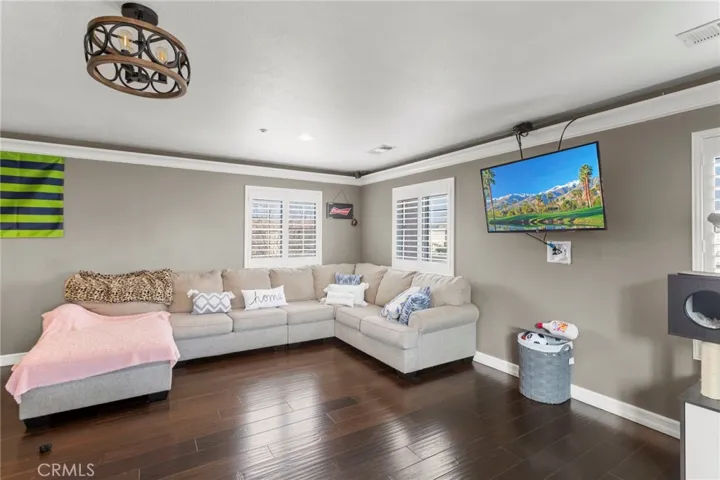16259 Starfire Lane, Fontana, California 92336