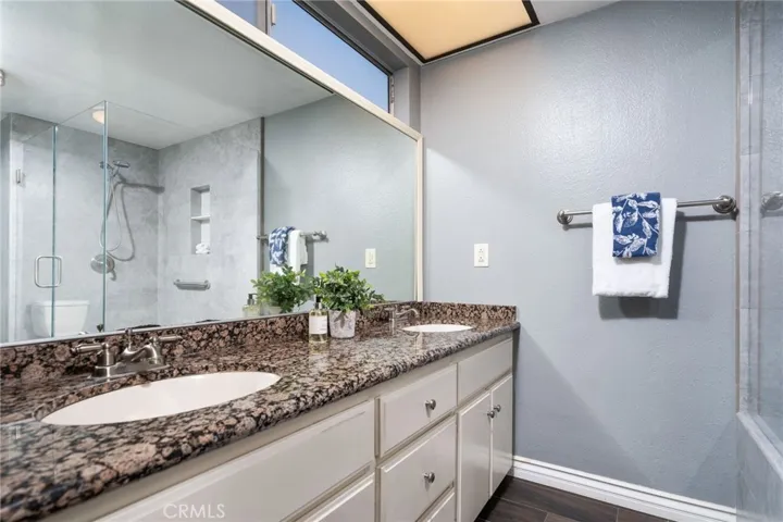 607 N Vecino Avenue, Glendora, California 91741