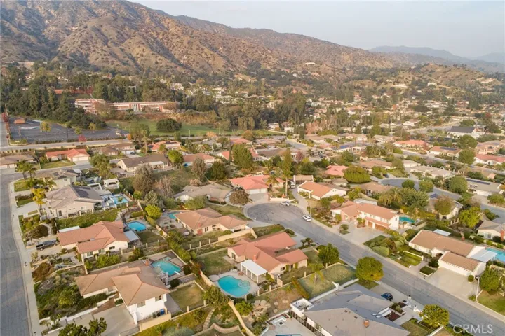 607 N Vecino Avenue, Glendora, California 91741