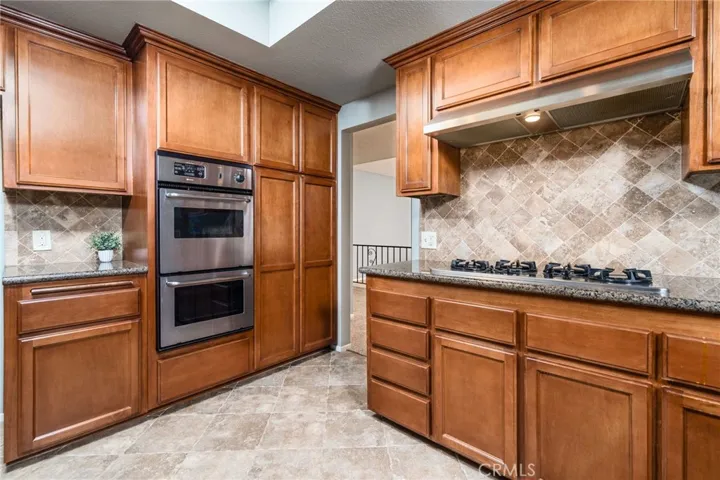 607 N Vecino Avenue, Glendora, California 91741