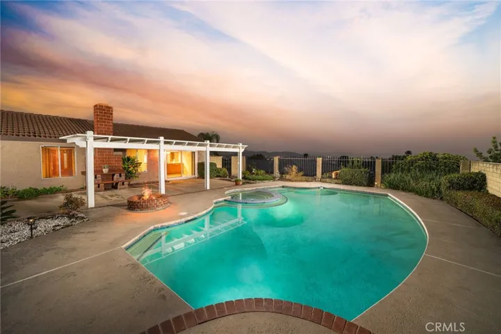 607 N Vecino Avenue, Glendora, California 91741