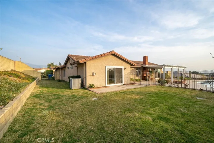 607 N Vecino Avenue, Glendora, California 91741