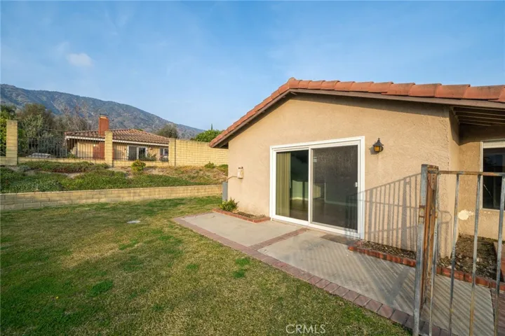 607 N Vecino Avenue, Glendora, California 91741