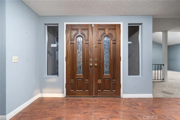 607 N Vecino Avenue, Glendora, California 91741