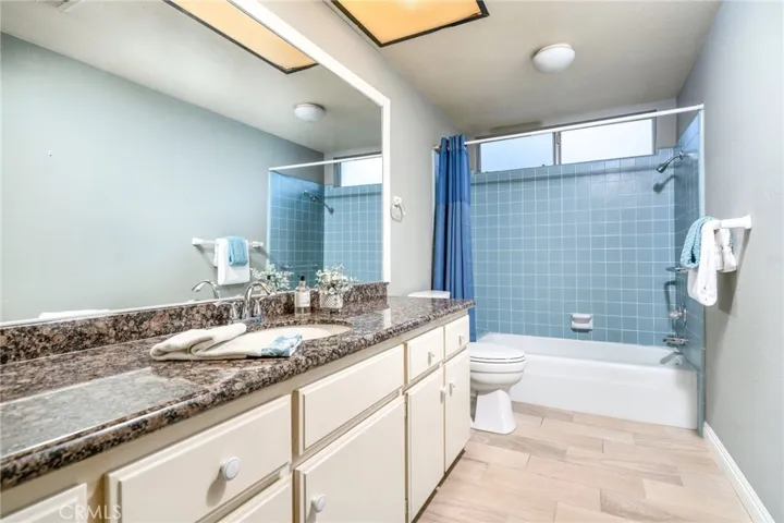 607 N Vecino Avenue, Glendora, California 91741