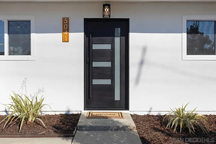5041 Mable Way, San Diego, California 92117