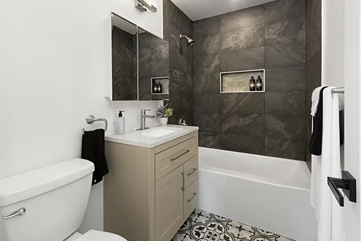 5041 Mable Way, San Diego, California 92117