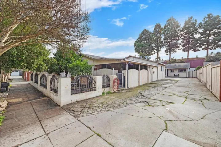1334 Stambaugh Street, Redwood City, California 94063
