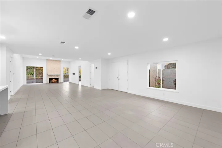 5557 Via Portora B, Laguna Woods, California 92637