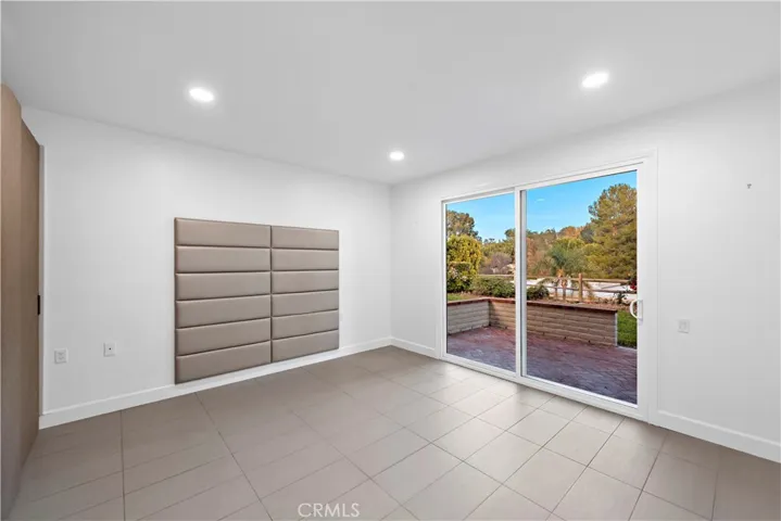 5557 Via Portora B, Laguna Woods, California 92637