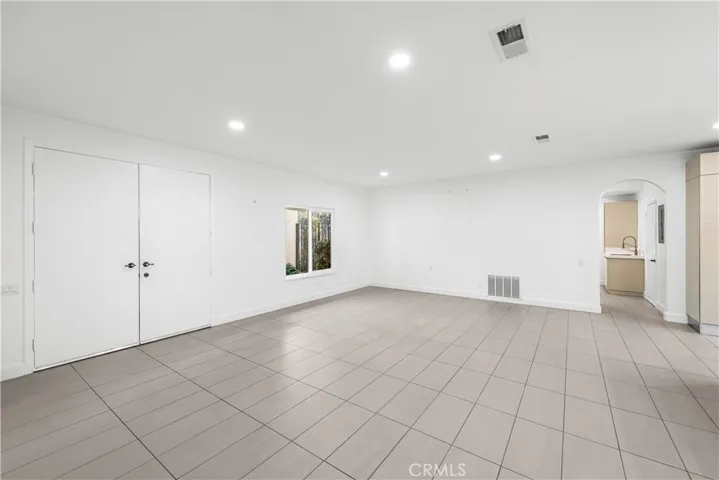 5557 Via Portora B, Laguna Woods, California 92637