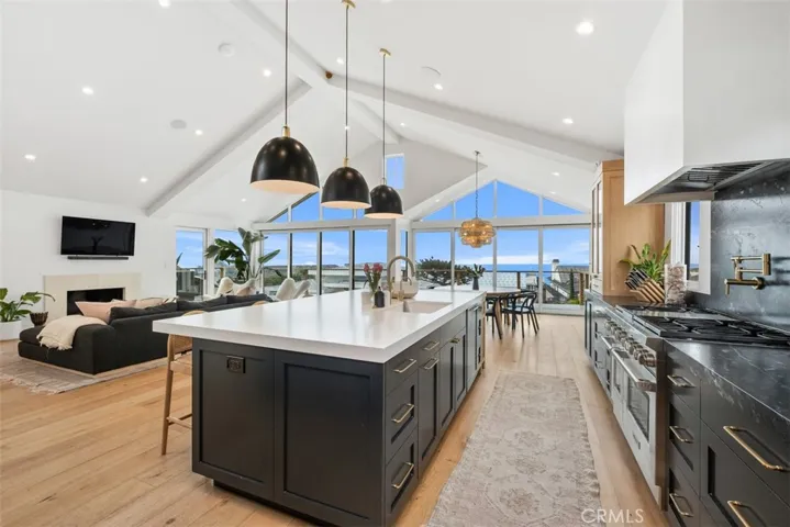 87 S La Senda Drive, Laguna Beach, California 92651