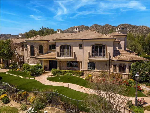 11449 Iverson Road, Chatsworth, California 91311
