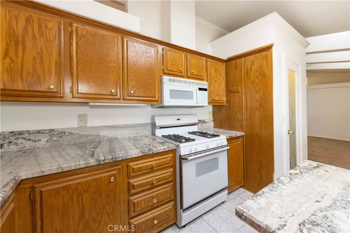 38377 Calle Cervato, Murrieta, California 92563
