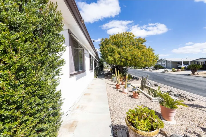 38377 Calle Cervato, Murrieta, California 92563