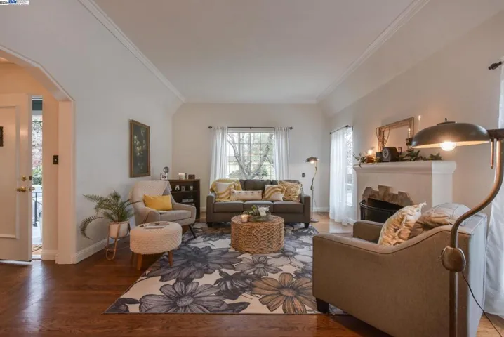 760 Cary Dr, San Leandro, California 94577