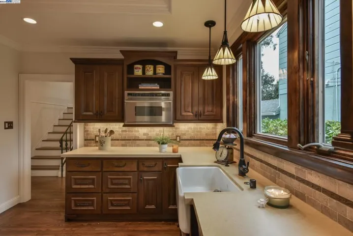 760 Cary Dr, San Leandro, California 94577