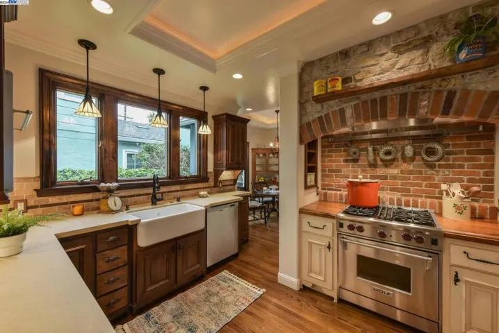 760 Cary Dr, San Leandro, California 94577