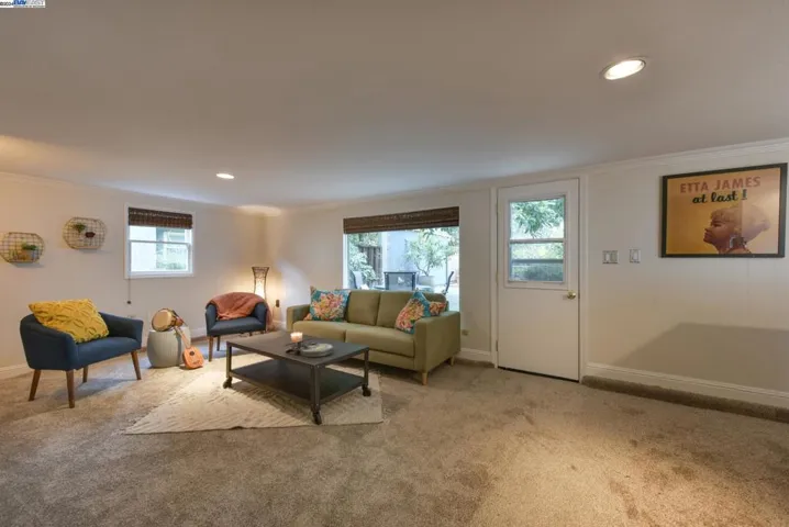 760 Cary Dr, San Leandro, California 94577
