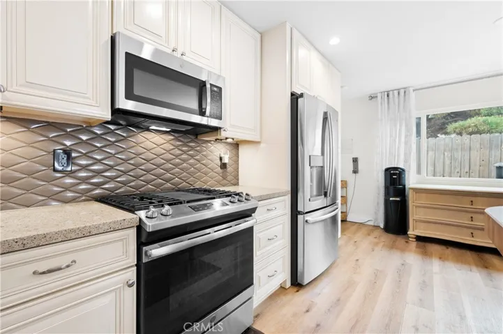 10152 Forrestal Drive, Huntington Beach, California 92646