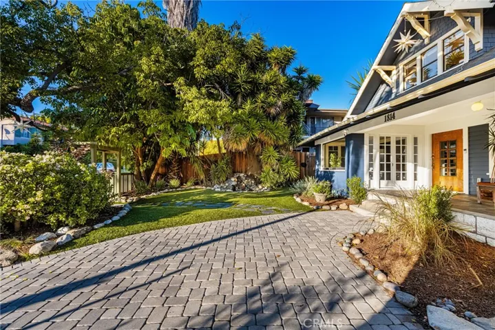 1814 N Edgemont Street, Los Angeles, California 90027