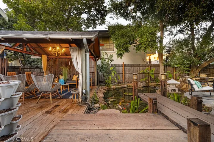 1814 N Edgemont Street, Los Angeles, California 90027
