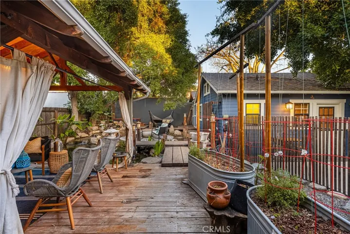 1814 N Edgemont Street, Los Angeles, California 90027