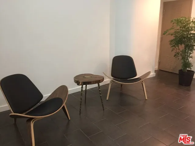 300 E 9th Street 502, Los Angeles, California 90015