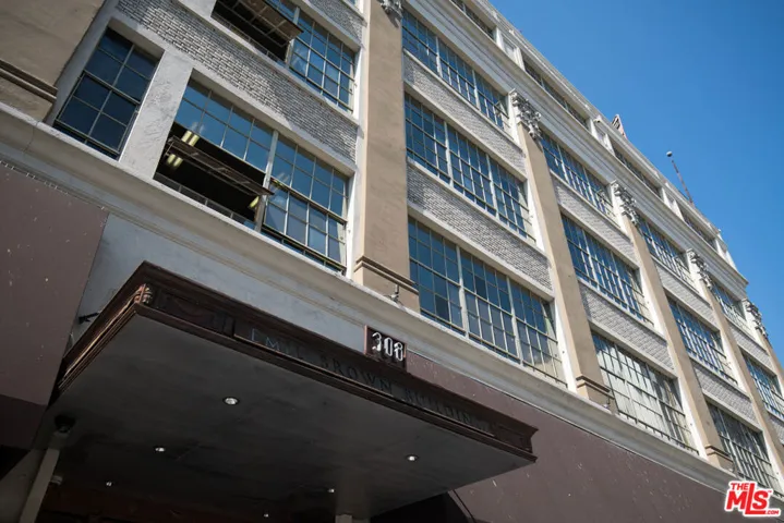 300 E 9th Street 502, Los Angeles, California 90015