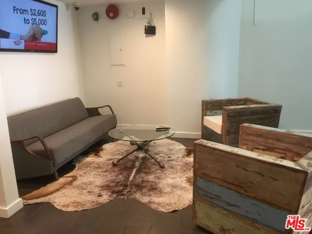 300 E 9th Street 502, Los Angeles, California 90015