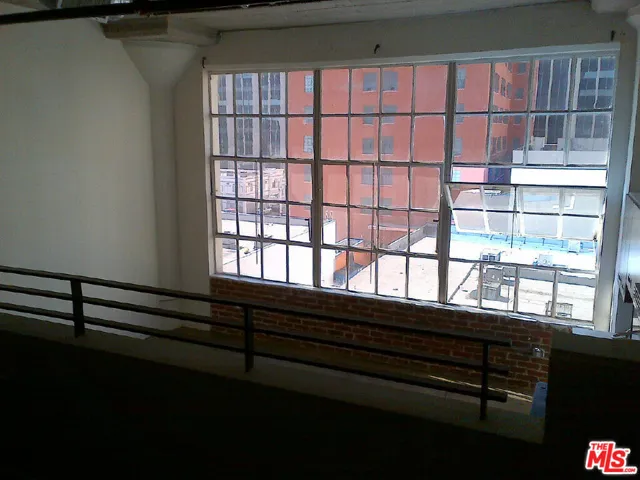 300 E 9th Street 502, Los Angeles, California 90015