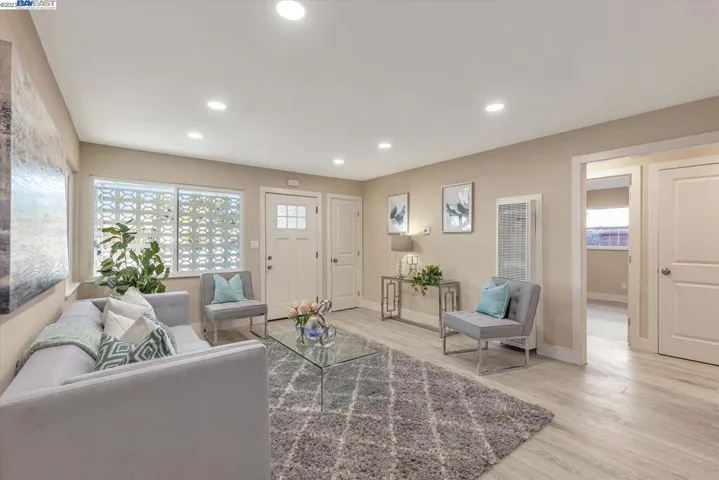 105 Mildred Ave, Pittsburg, California 94565