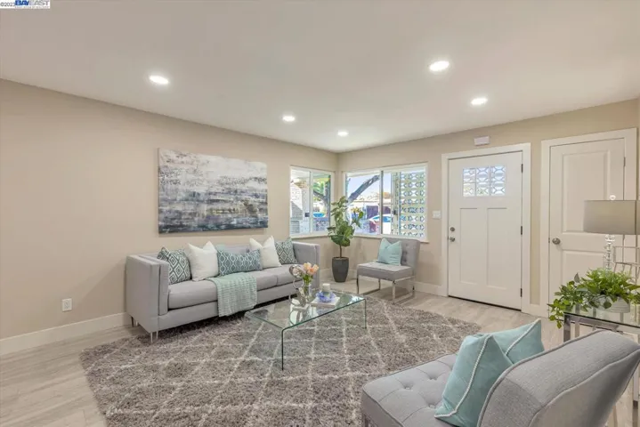 105 Mildred Ave, Pittsburg, California 94565
