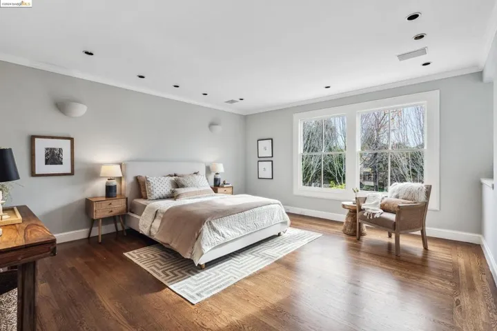 453 Wildwood Ave, Piedmont, California 94611-3819