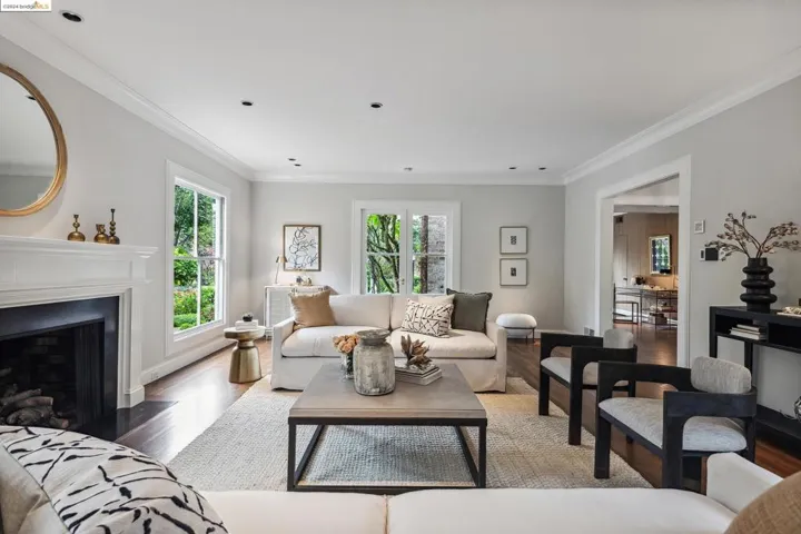 453 Wildwood Ave, Piedmont, California 94611-3819