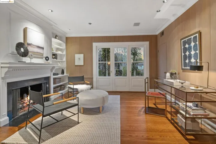 453 Wildwood Ave, Piedmont, California 94611-3819