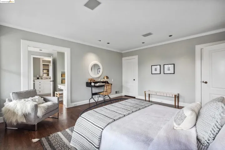 453 Wildwood Ave, Piedmont, California 94611-3819