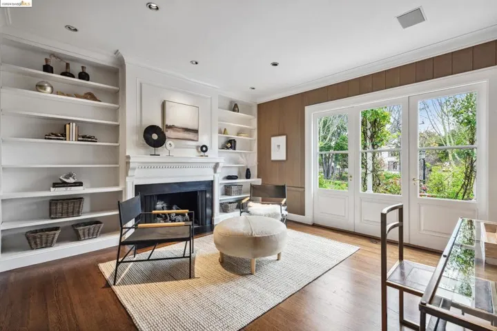 453 Wildwood Ave, Piedmont, California 94611-3819